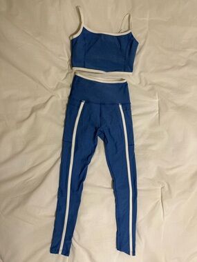 Beyond Yoga Spacedye New Moves High Cropped Tank & High Waisted Midi Legging